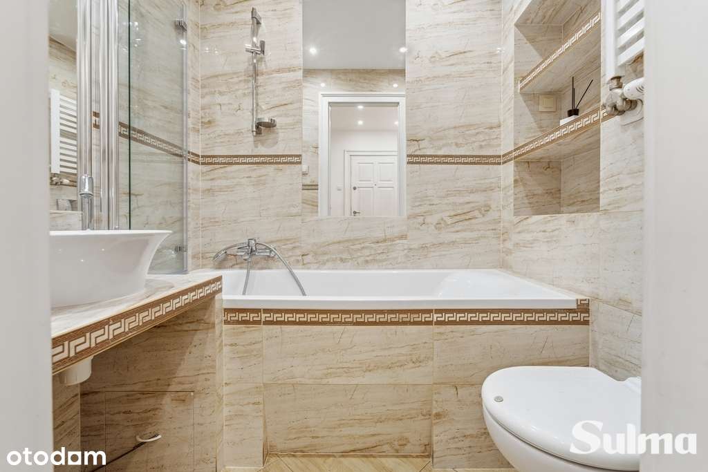 Klasyka w zabytkowej kamienicy - w sercu Katowic-14