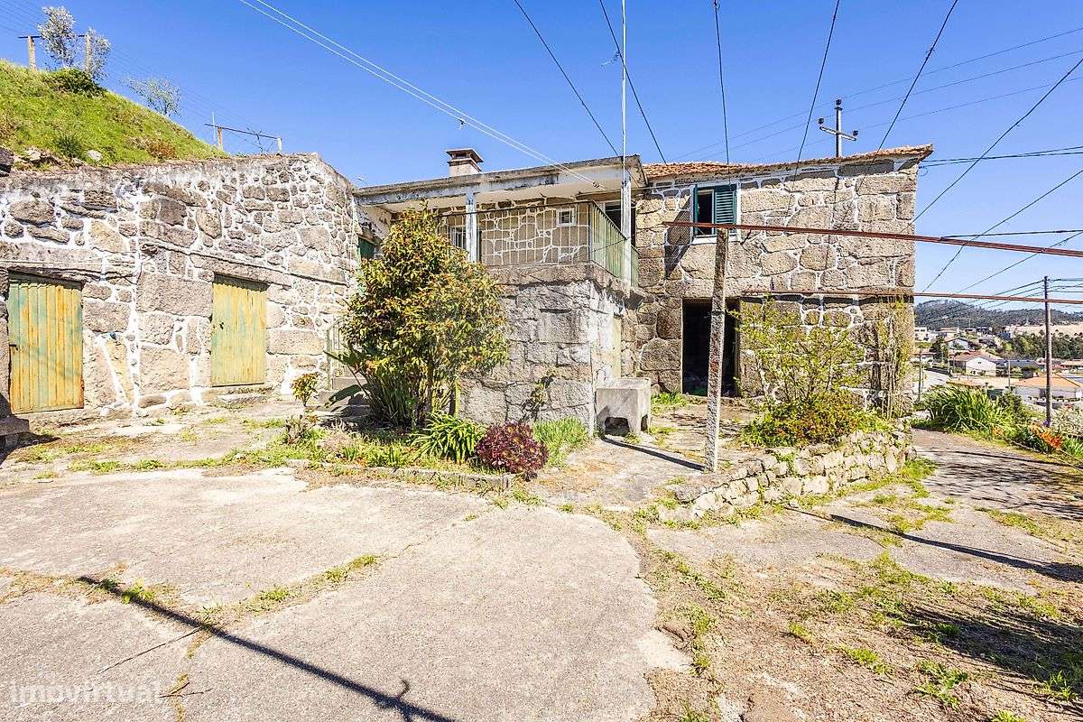 Moradia T2 para venda-9