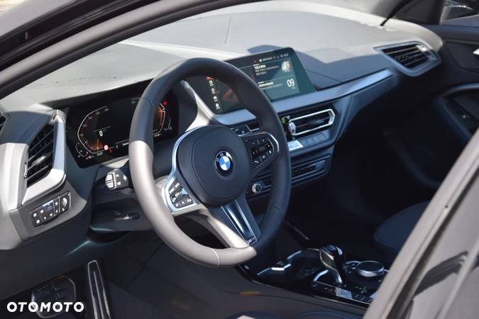 BMW Seria 1 118i M Sport - 7