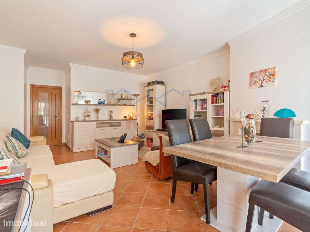 Apartamento T3 boas varandas com 2 lugares de garagem, bastante cen...-3