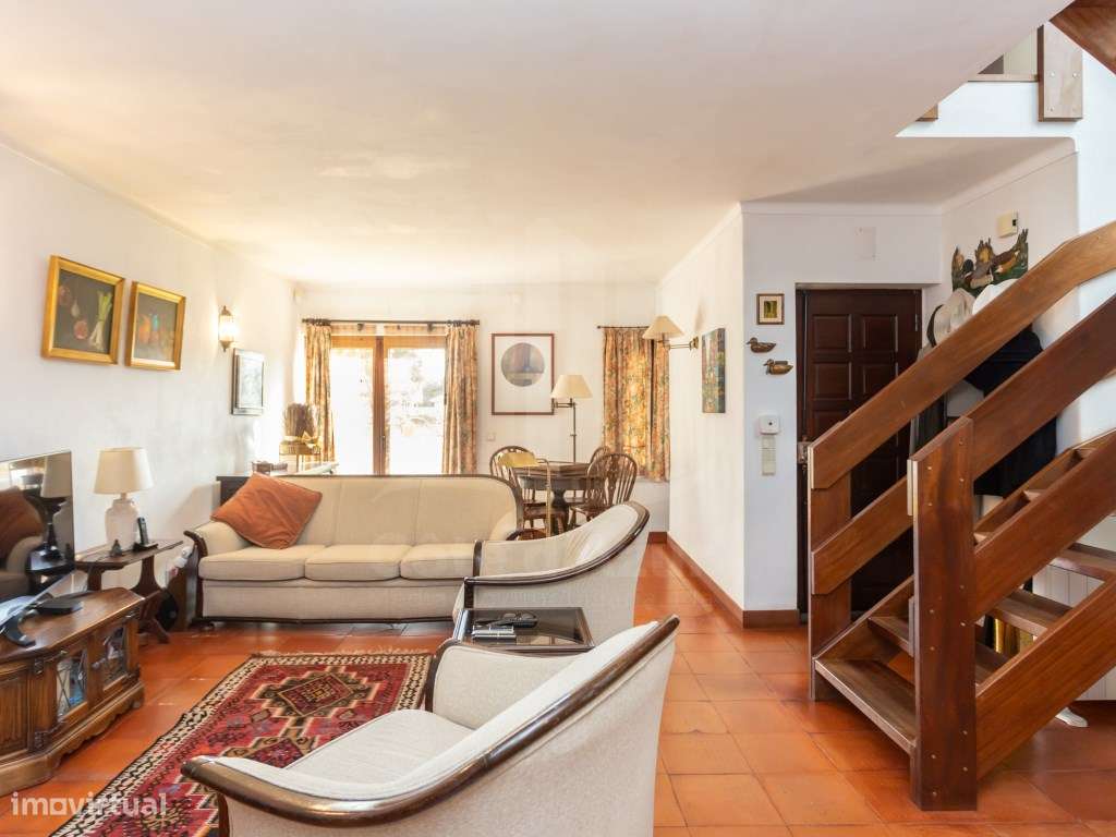 Moradia T4 em Alto das Vinhas-12