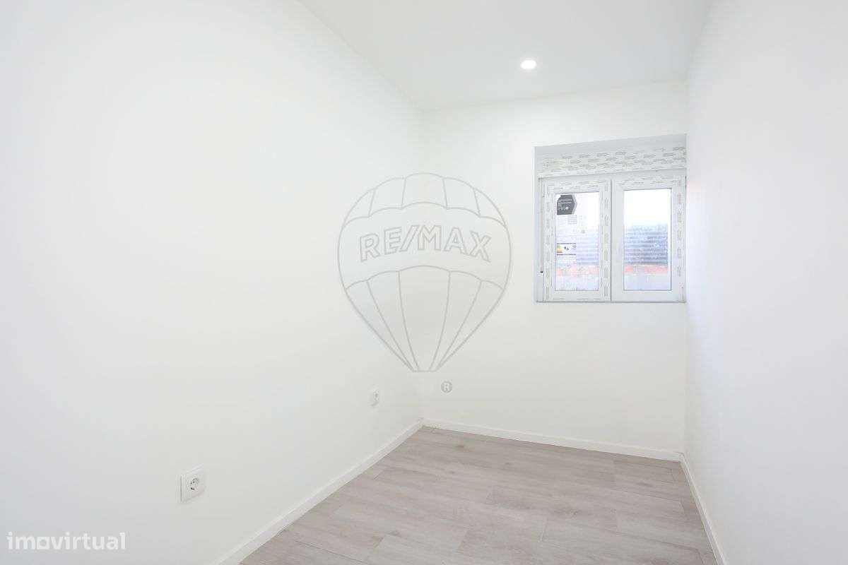 Prédio  para venda - Grande imagem: 5/23