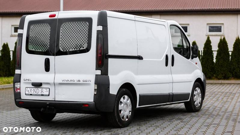 Opel Vivaro - 3