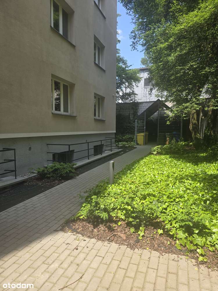 Lokal użytkowy z tarasem na dachu blisko CITY PARK - ul. Grottgera-19