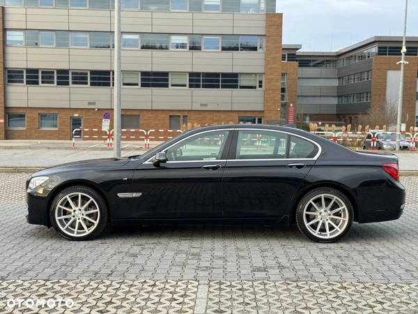 BMW Seria 7 740d xDrive - 6