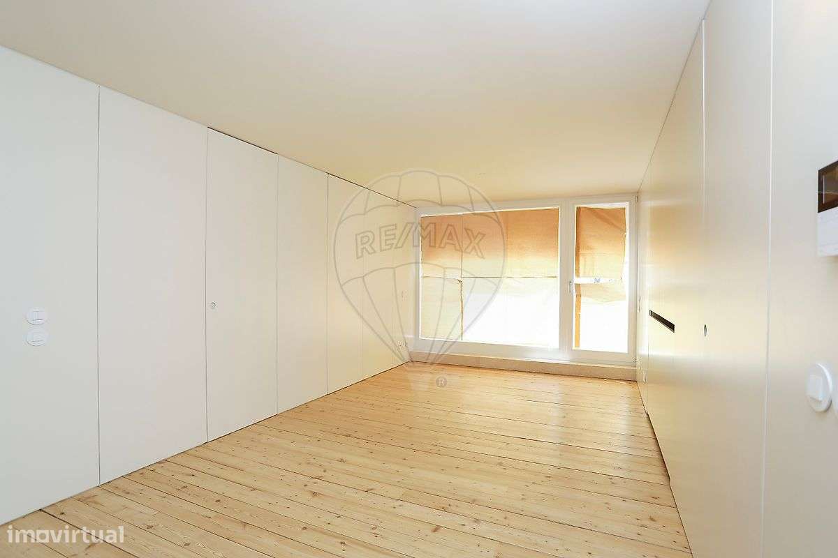 Apartamento T1 para arrendamento - Grande imagem: 2/14