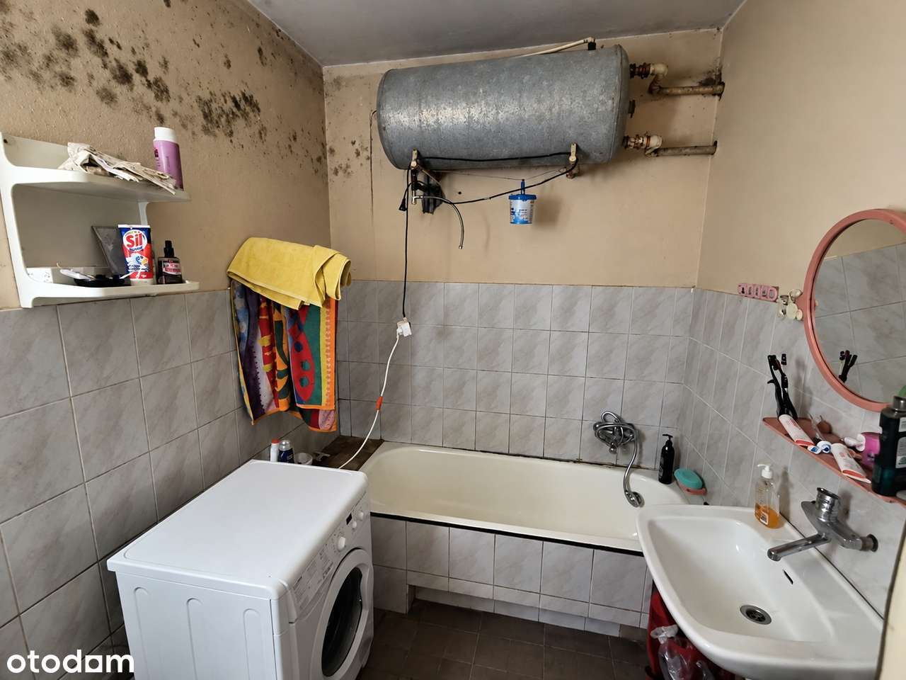 GMINA KORYCIN - SIEDLISKO Z DOMEM I BUDYNKAMI - pow. 450/8260 m2-7