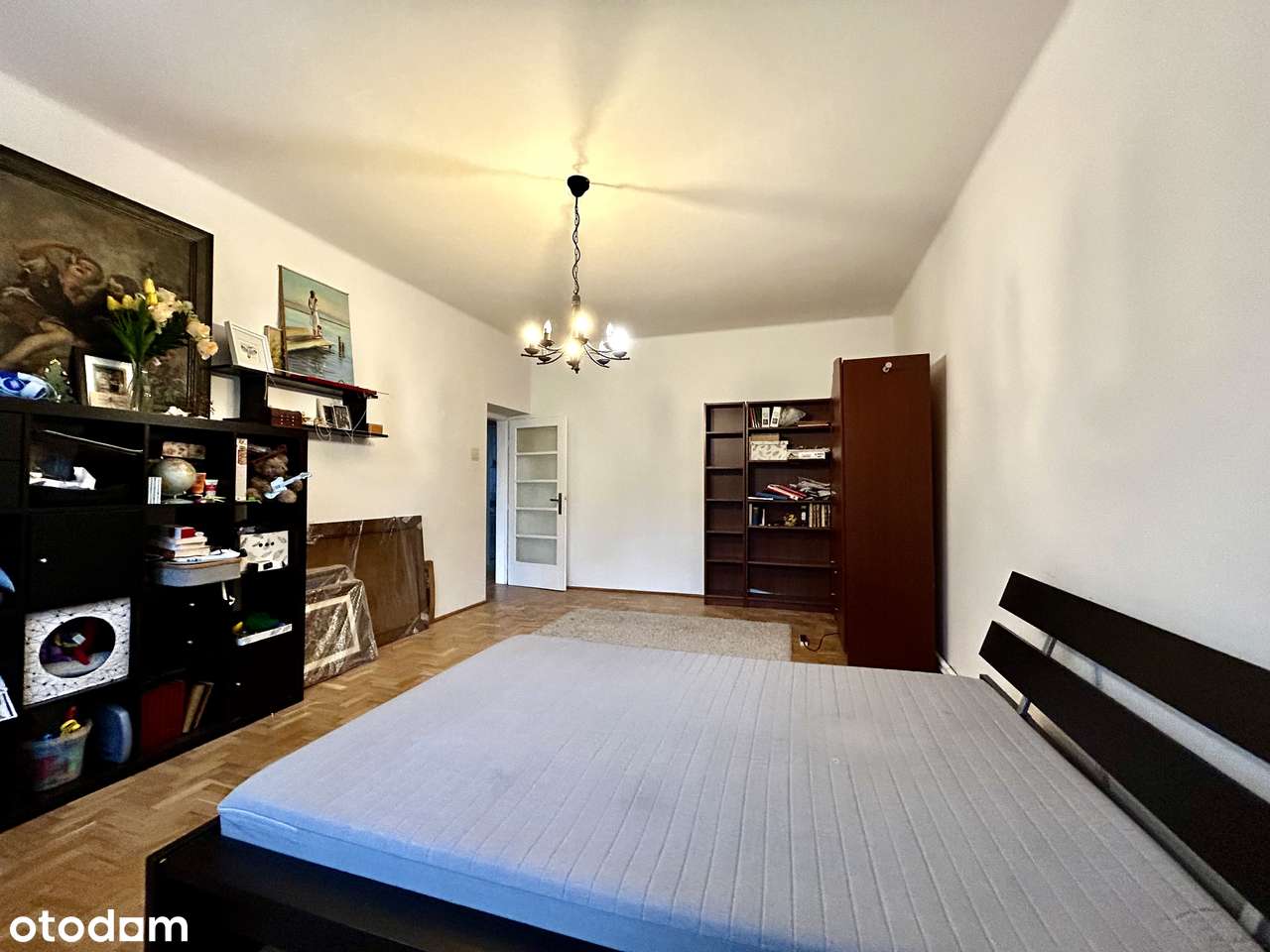 Kraków – Cieplińskiego – Pokój w przestronnym mieszkaniu - Pełny obrazek: 4/12