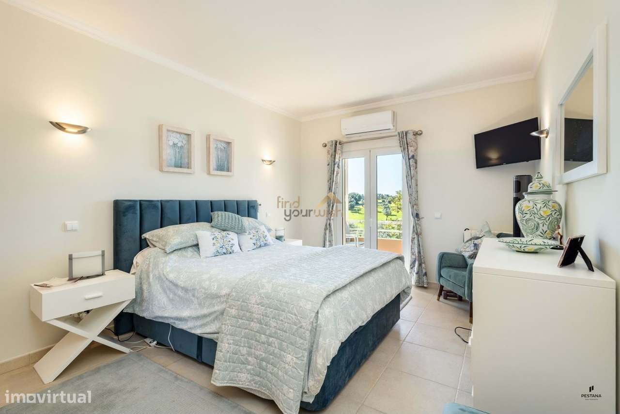Apartamento T3 com vista para o campo de golfe de Vale da Pinta – Alga-17