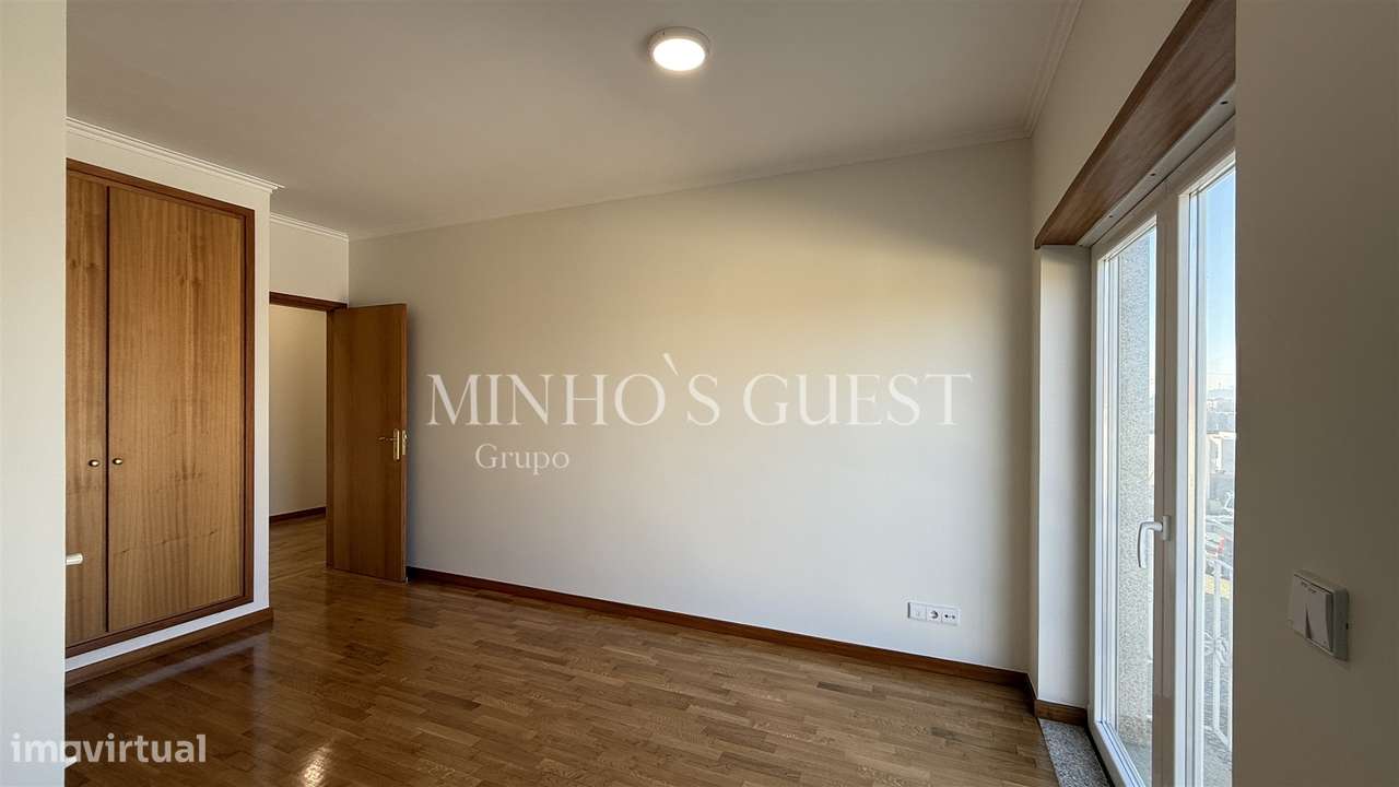 Moradia T3 c/ Garagem, AC e Logradouro pronta a habitar - São Vicente, - Grande imagem: 5/48