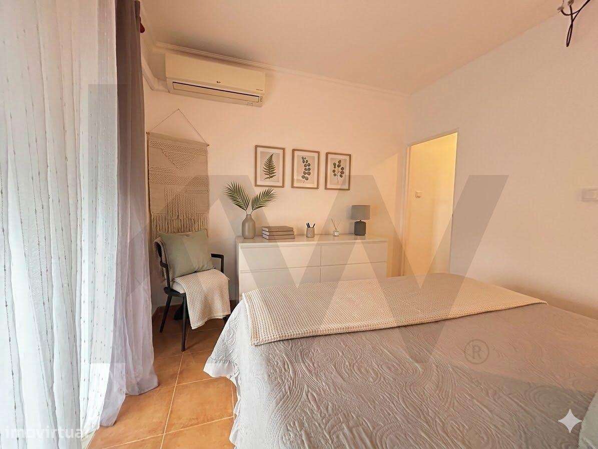 Apartamento T3 (T2 originalmente) c/ garagem - Alcoentre - Grande imagem: 3/16