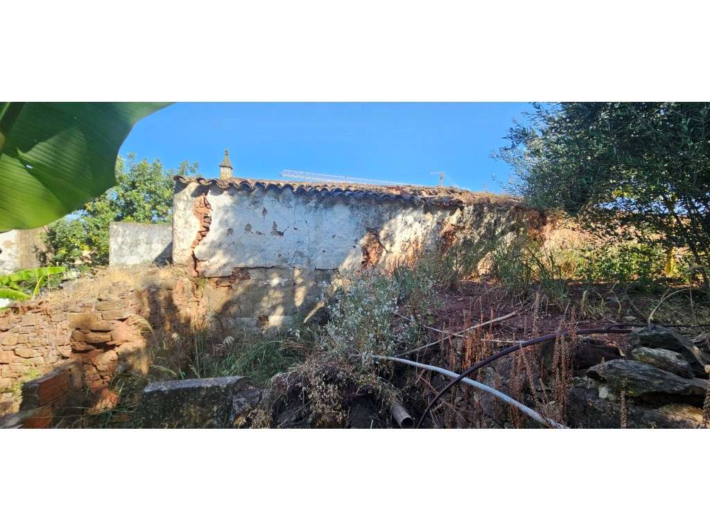 3 Ruinas para recuperar no centro de Santa Catarina, Tavira-22