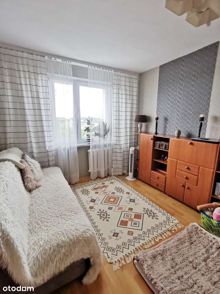 Przestronne 3-pokojowe mieszkanie z balkonem w niskim bloku na Malince - Pełny obrazek: 4/6