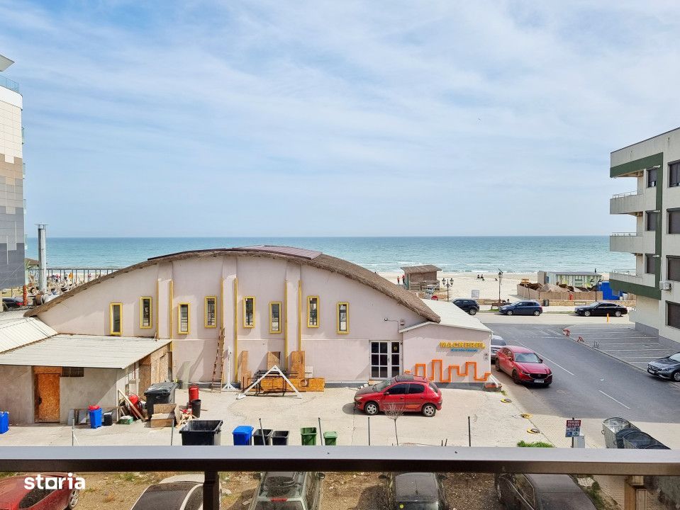 Apartament cu parcare si vedere la mare langa plaja