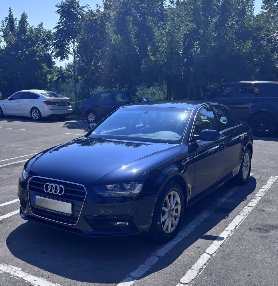 Audi A4 limuzina 2013