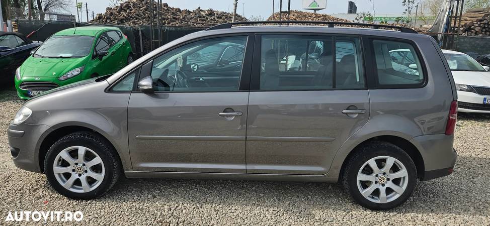 Volkswagen Touran 1.4 TSI EcoFuel DSG Freestyle - 10