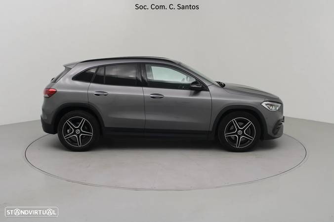 Mercedes-Benz GLA 180 d AMG Line - 5