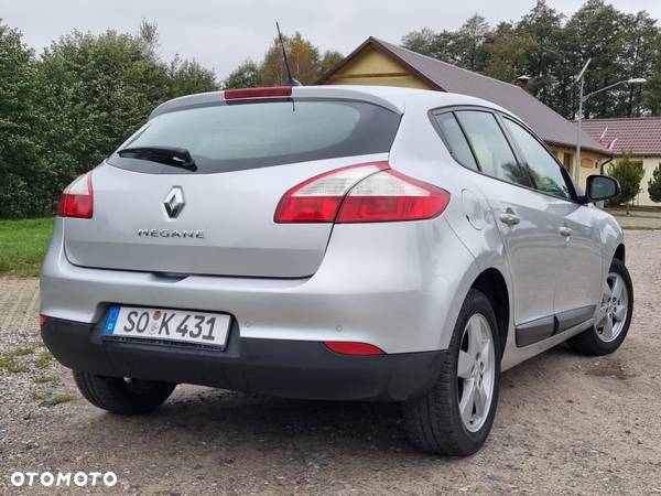 Renault Megane 1.5 dCi Dynamique - 2