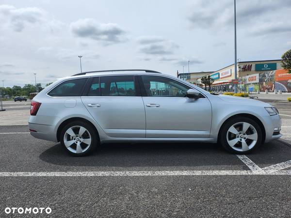 Skoda Octavia 2.0 TDI Style DSG - 5