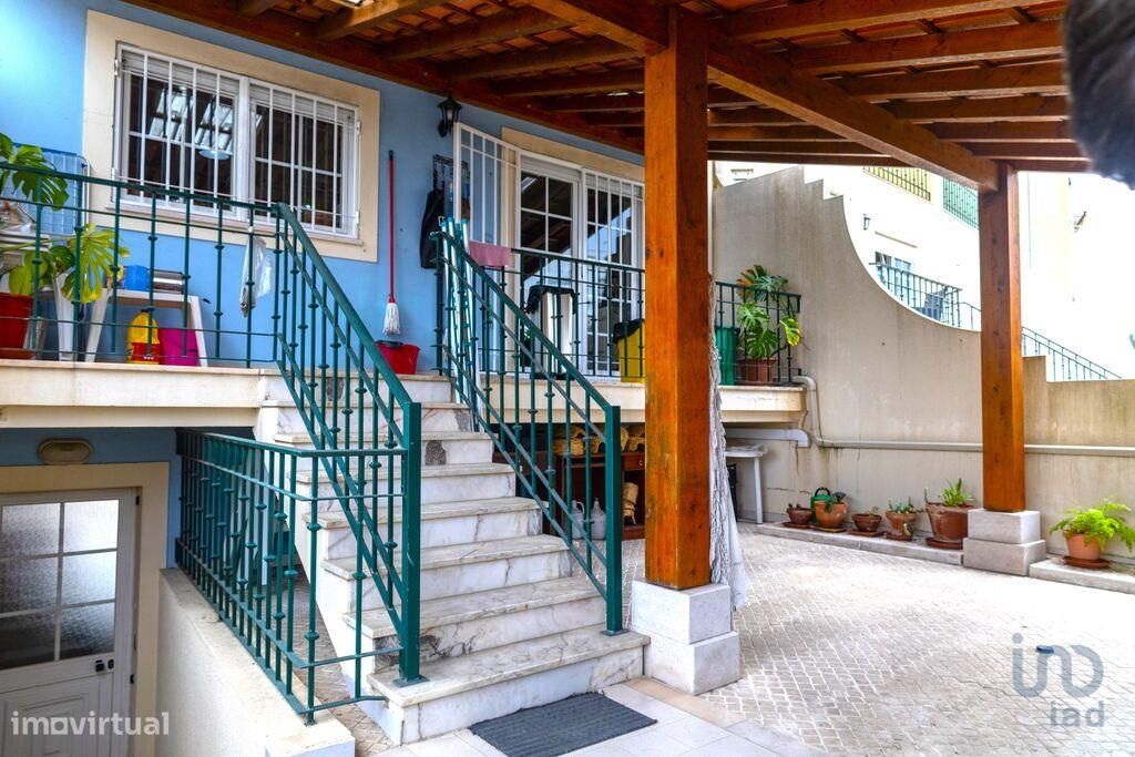 Casa / Villa T3 em Leiria de 256,00 m2