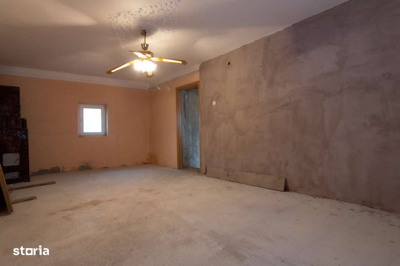 Ocazie-Casa de renovat. 8 camere langa Oltenita-Lac in spatele curtii. - Imagine principală: 4/20