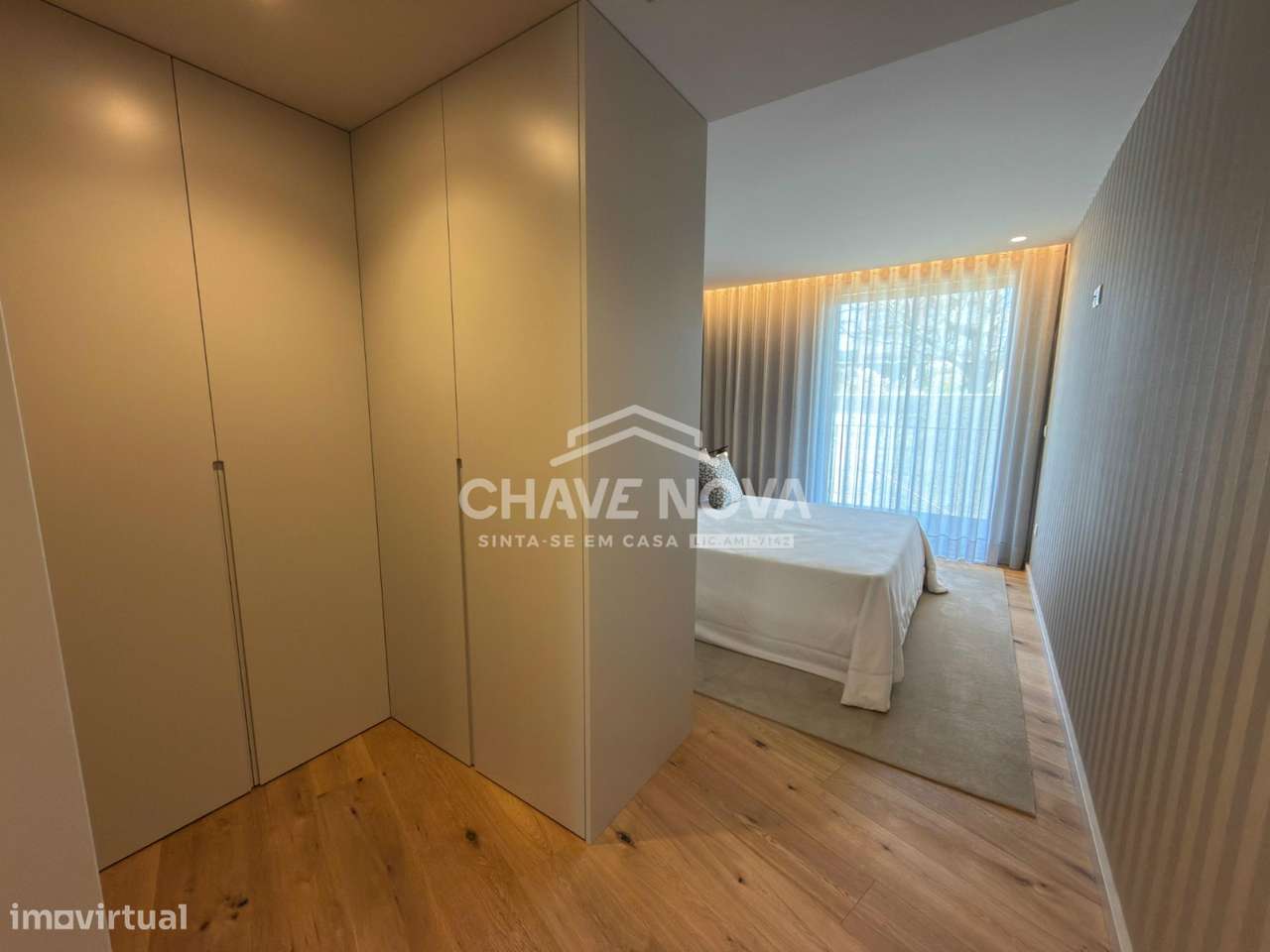 Apartamento T3 São Félix da Marinha Vista Mar Garagem Box 2 Carros-24