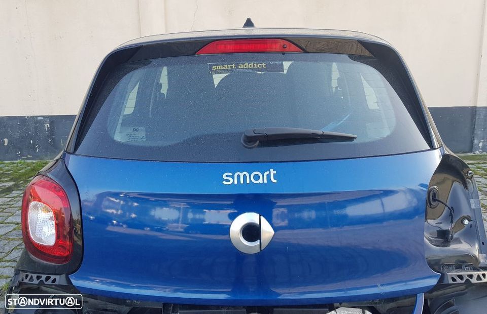 Peça - Tampa Mala Smart Forfour Passion 2018