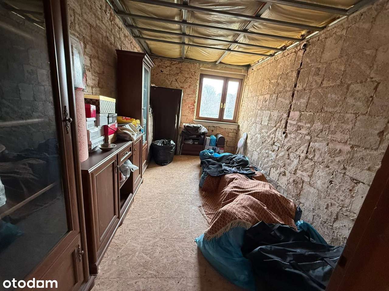 Dom w zabudowie szeregowej PACZKÓW-13