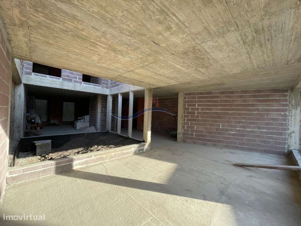 Apartamento T3 Duplex - Marinha Grande-9