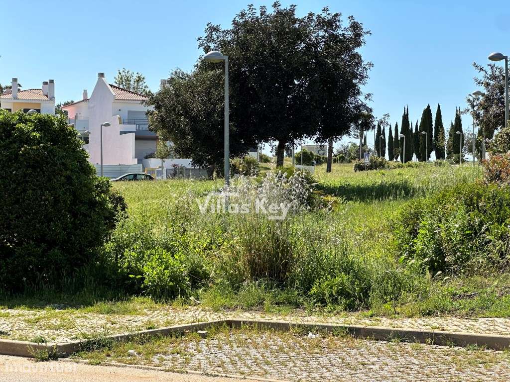 Terreno urbano, com projeto aprovado para 16 apartamentos Portimão-... - Grande imagem: 4/9