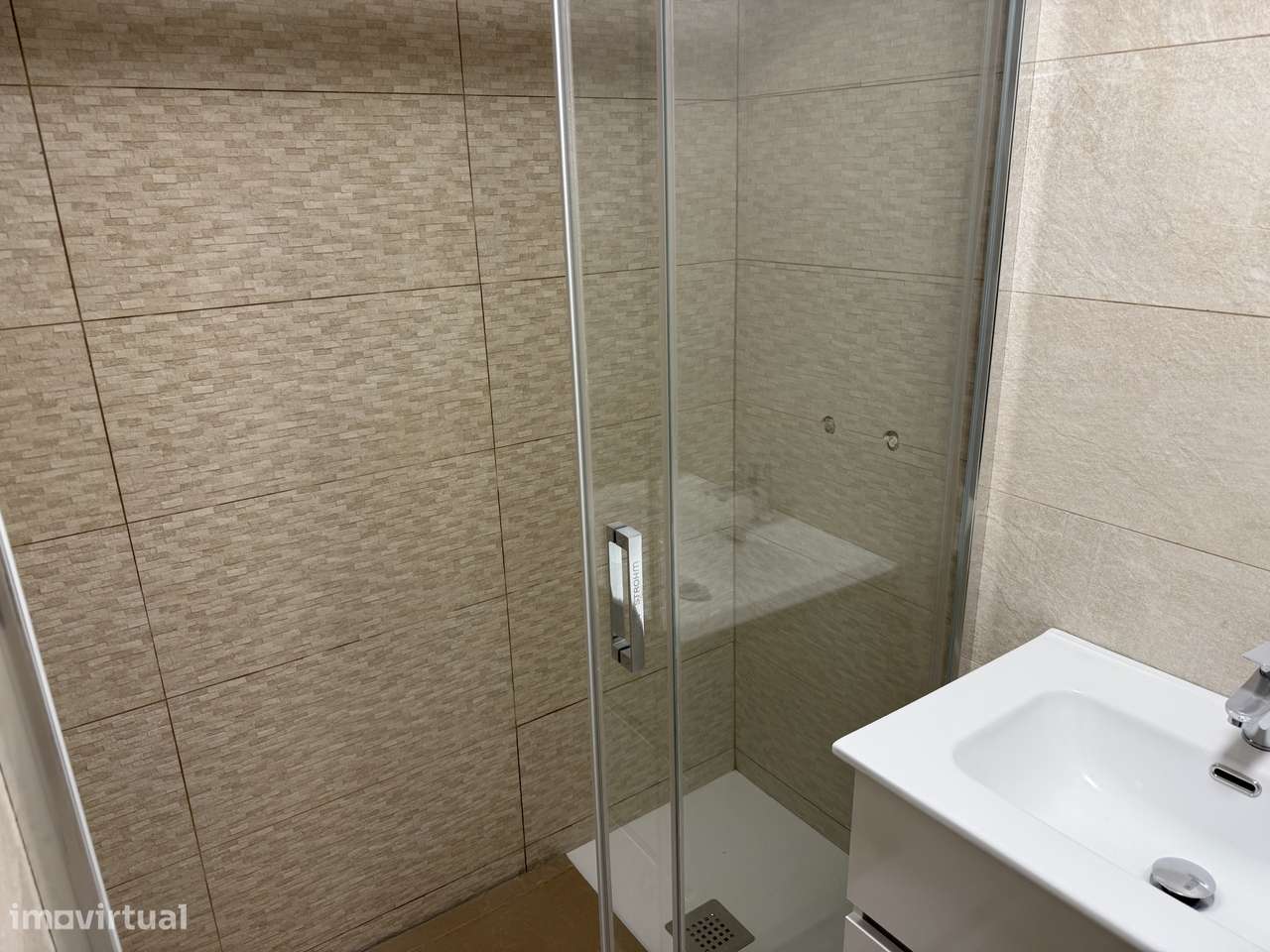 Excelente T1 na melhor zona das Avenidas Novas - Grande imagem: 2/3