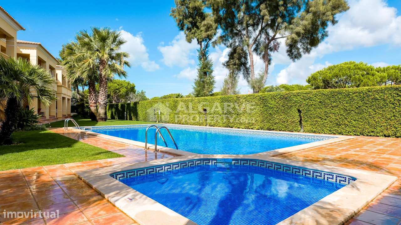 Apartamento T2 de Canto, no Rés do Chão com Vistas para o Golfe | Mill-10
