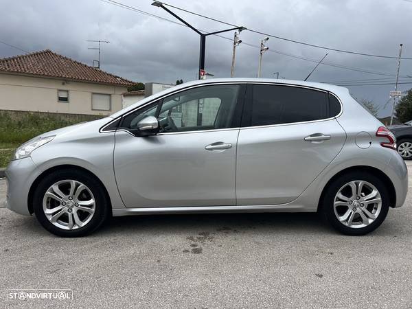 Peugeot 208 1.4 HDi Allure - 7