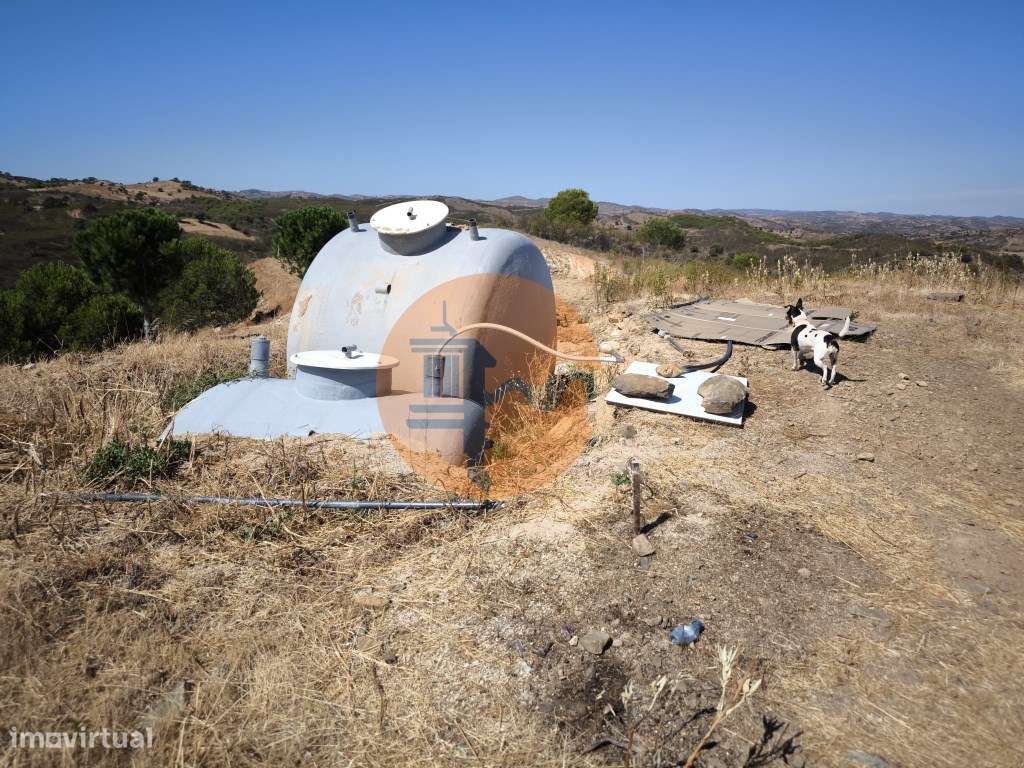 TERRENO RUSTICO COM ÁGUA - ESTRUTURA AMOVÍVEL - CORTE DO GAGO - CAS... - Grande imagem: 2/38