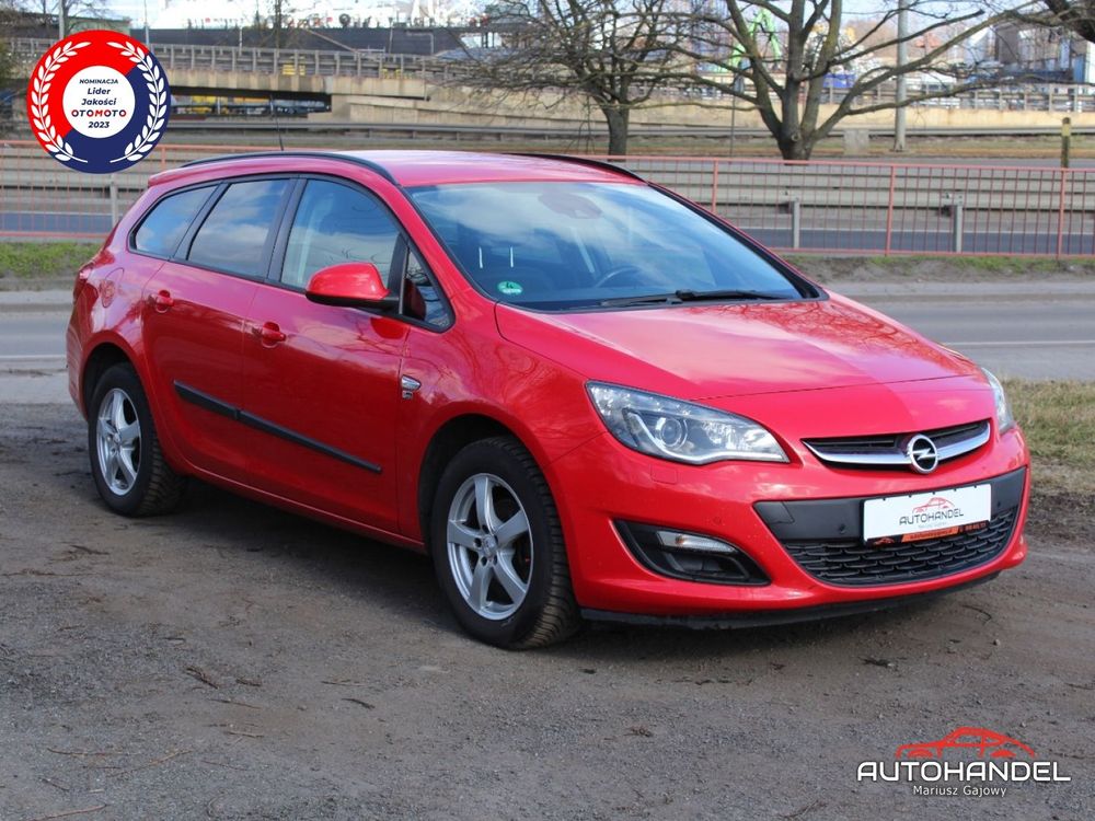 Opel Astra J 2012