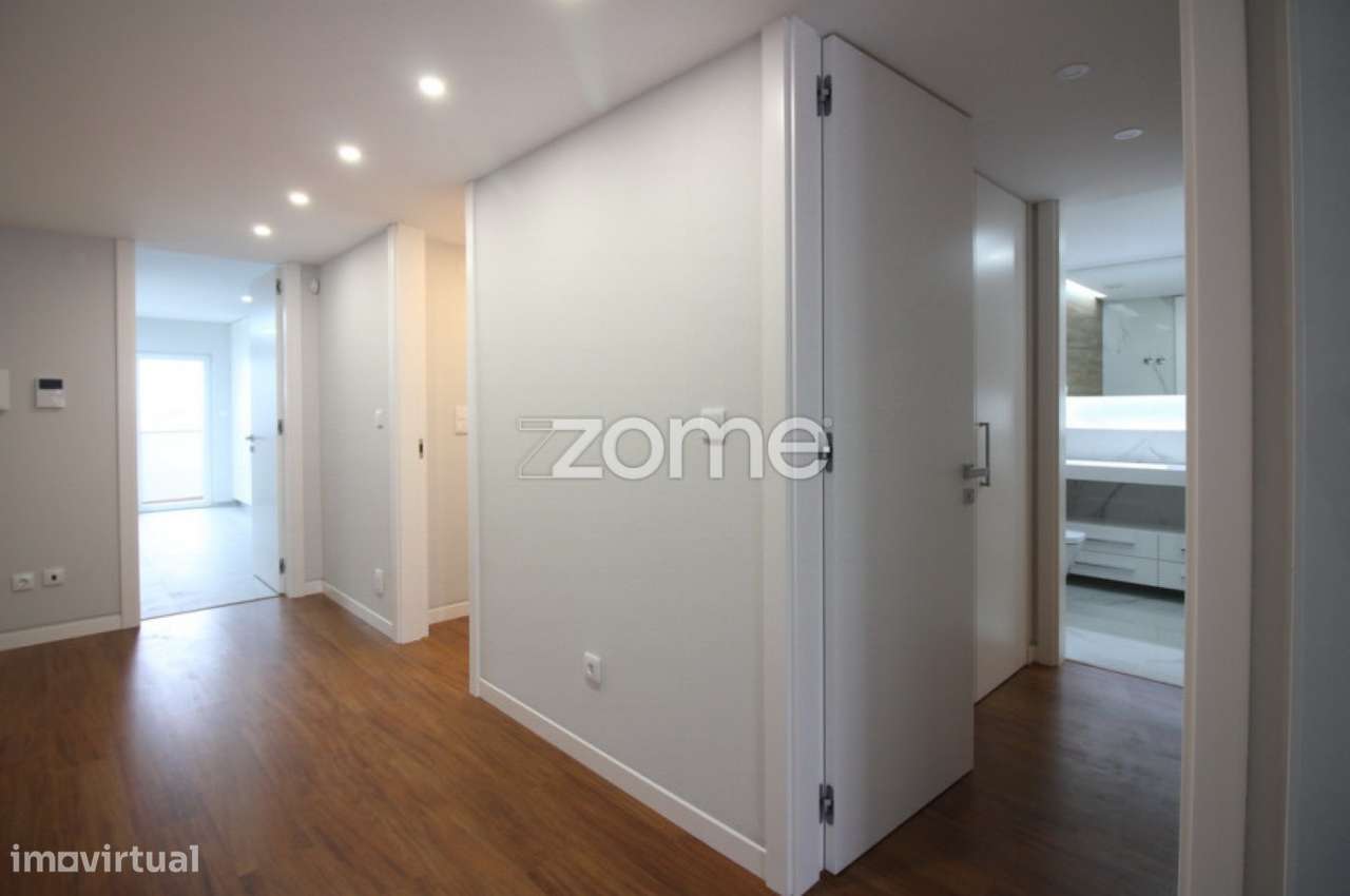 Apartamento T3 com Mezanino – 3 lugares de garagem-15