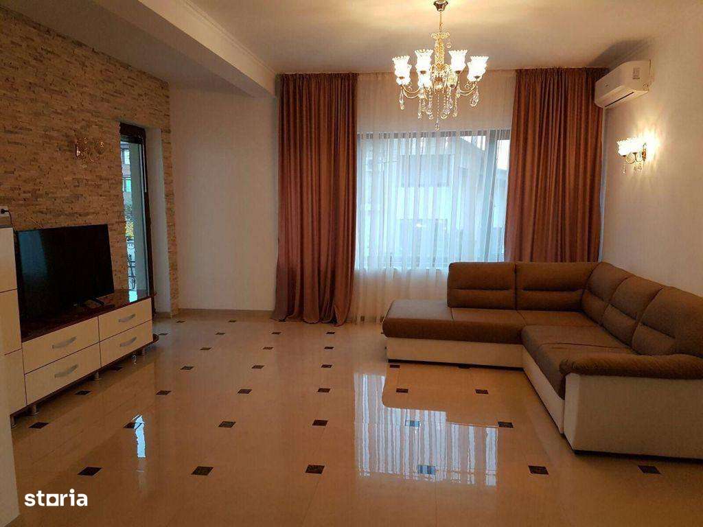 Vila 4 camere D+P+1E mobilata si utilata zona Prelungurea Ghencea - Imagine principală: 3/8