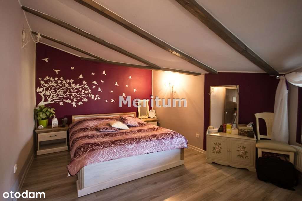 Mieszkanie na poddaszu.-0