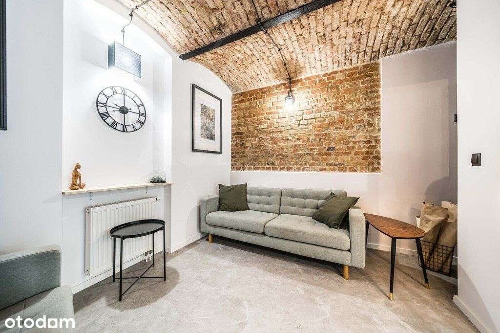 Lokal po remoncie w zrewitalizowanej kamienicy!-3