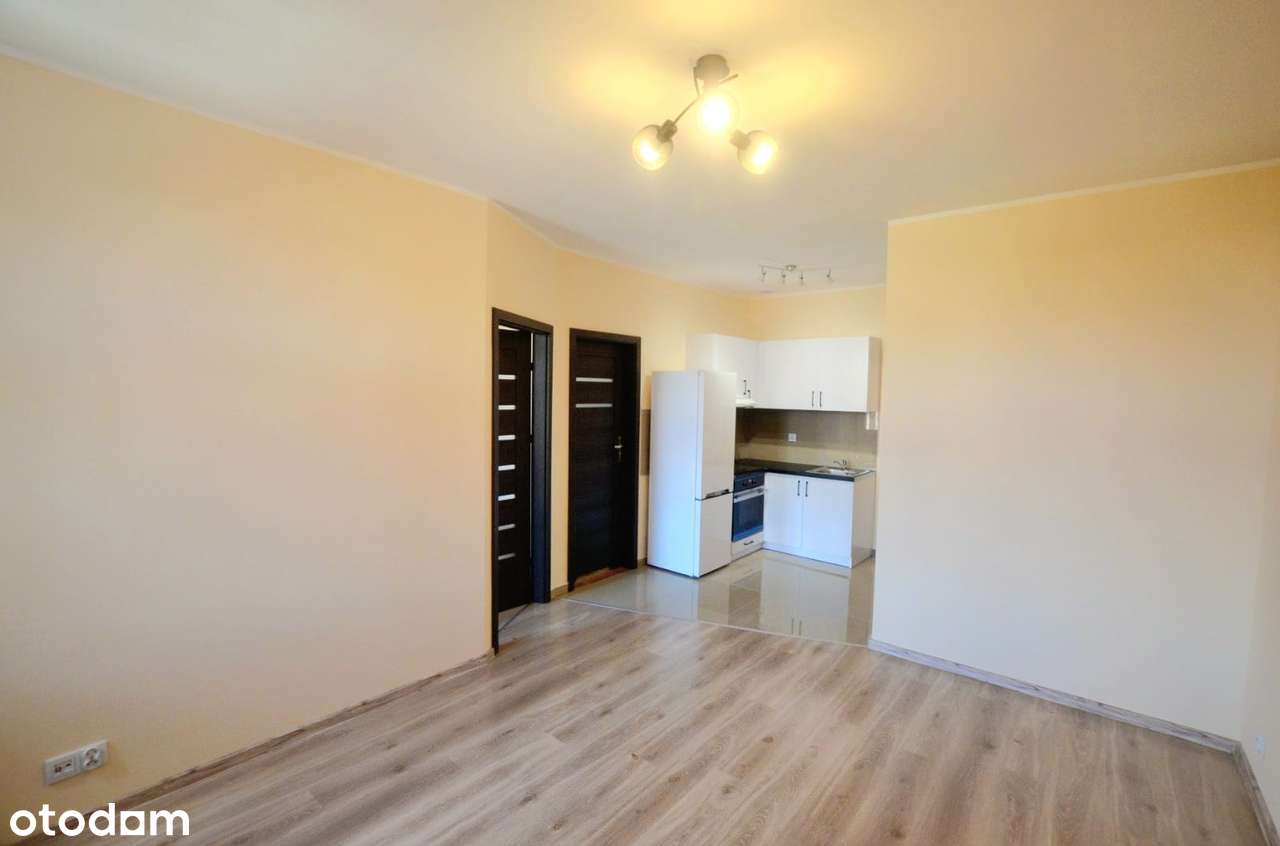 Dwupokojowe mieszkanie w Centrum miasta, ogrzewanie w cenie! - Pełny obrazek: 4/12