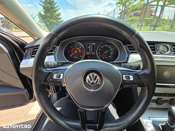 Volkswagen Passat Variant 1.6 TDI (BlueMotion Technology) DSG Comfortline - 9