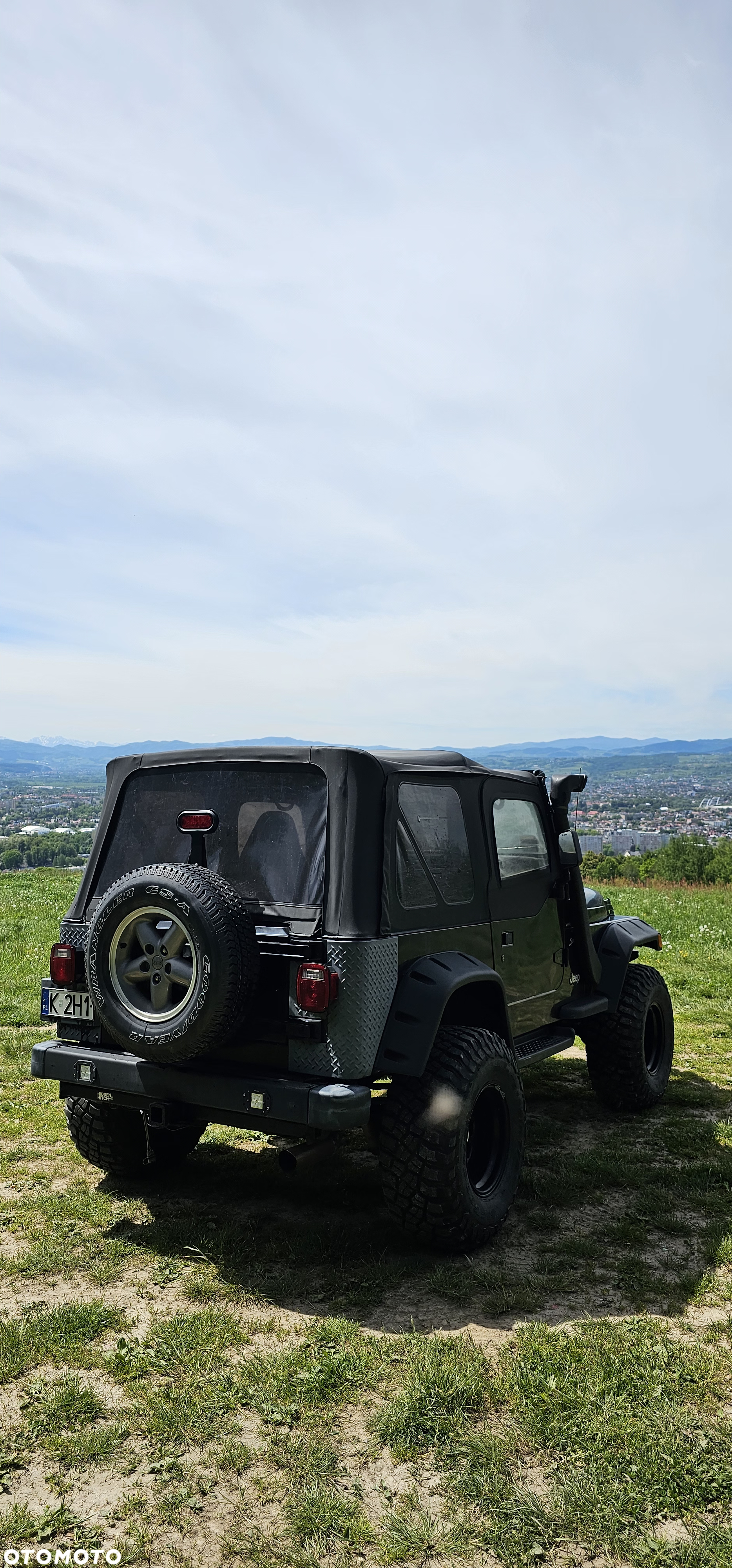 Jeep Wrangler - 4