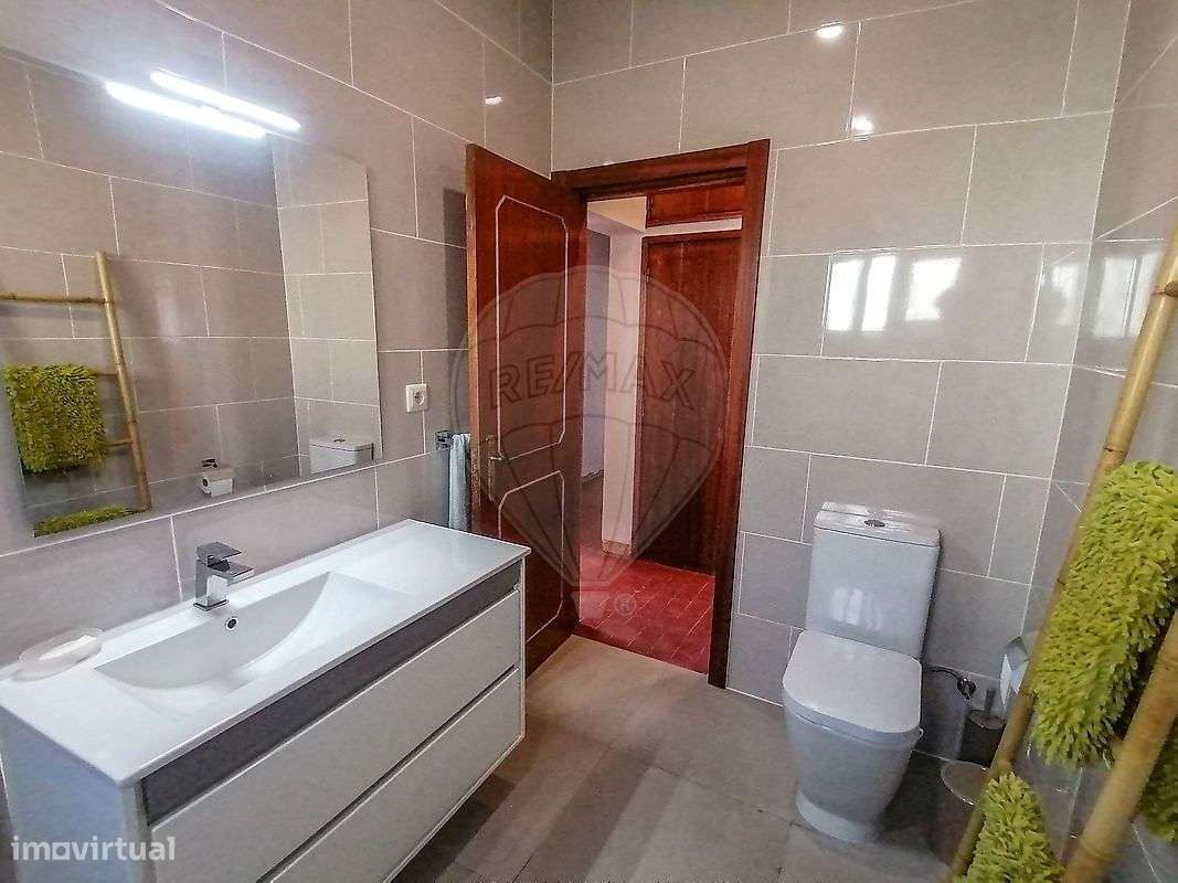 Moradia T5 para venda-29