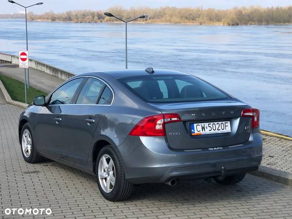 Volvo S60 - 13