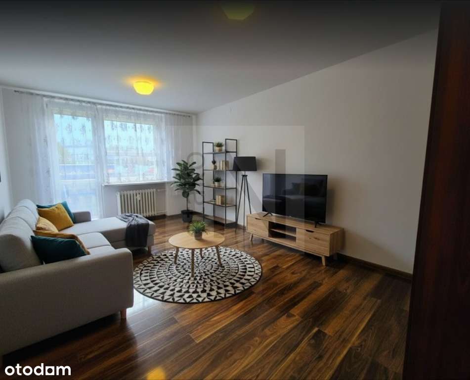 Okazja! Kawalerka z balkonem | Centrum | Parking - Pełny obrazek: 2/9