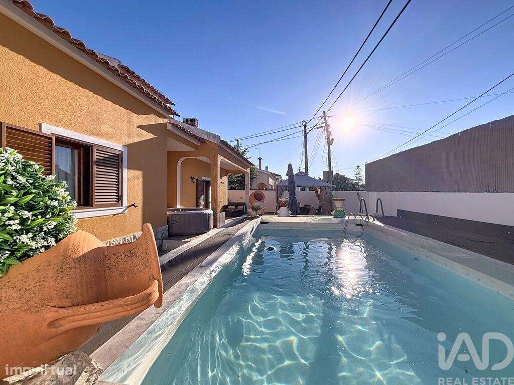 Moradia isolada T2 em Palmela de 140 m2 - Grande imagem: 5/38