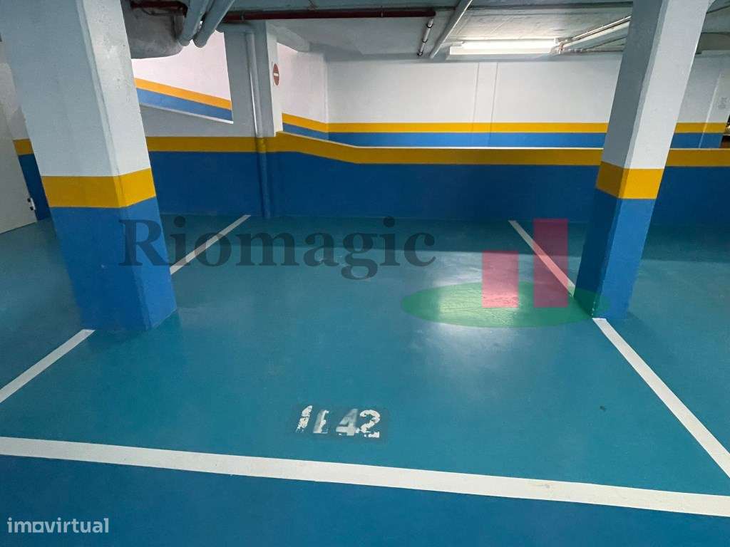 Lugar de Garagem - Santarém ***RIOMAGIC*** - Grande imagem: 2/4