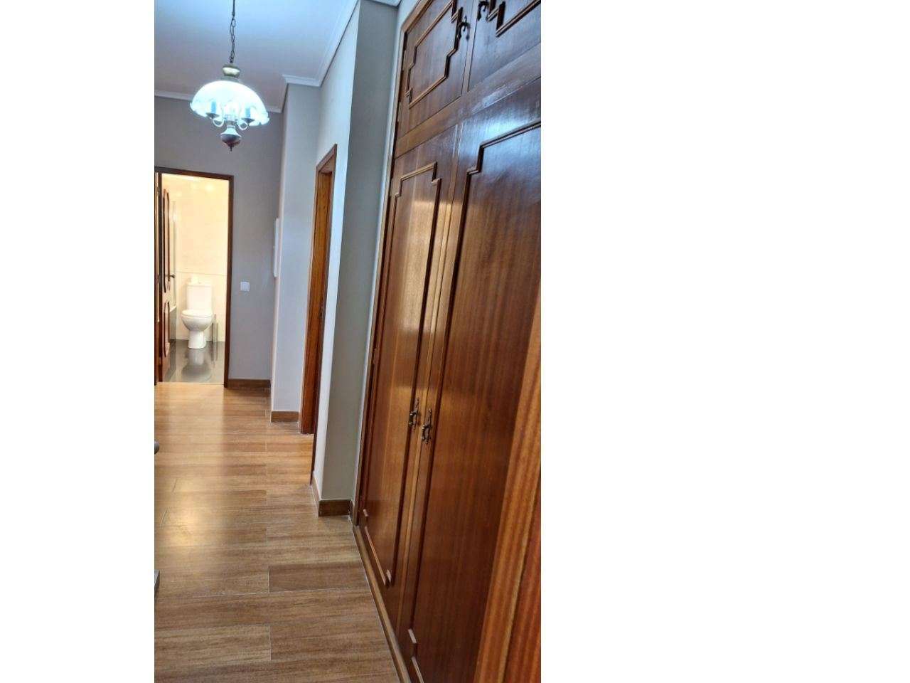 T4 mobilado com terraço e garagem - junto ao El Corte Inglés - Gaia - Grande imagem: 5/13