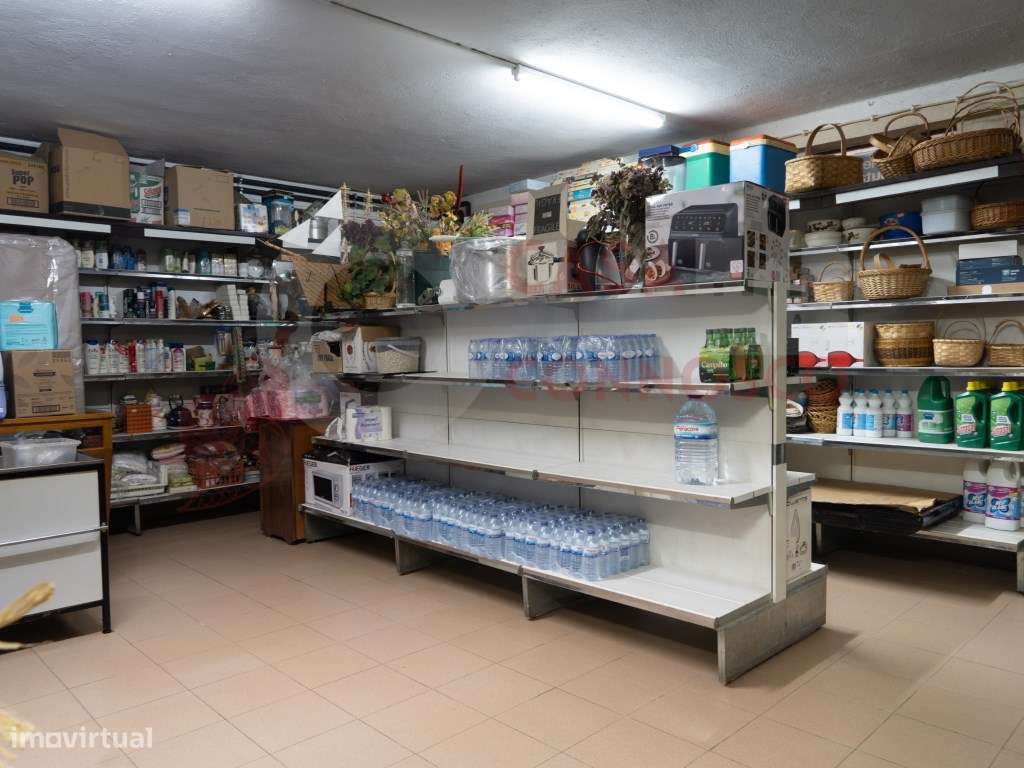 Imóvel Multifuncional com Elevado Potencial de Rentabilidade-34