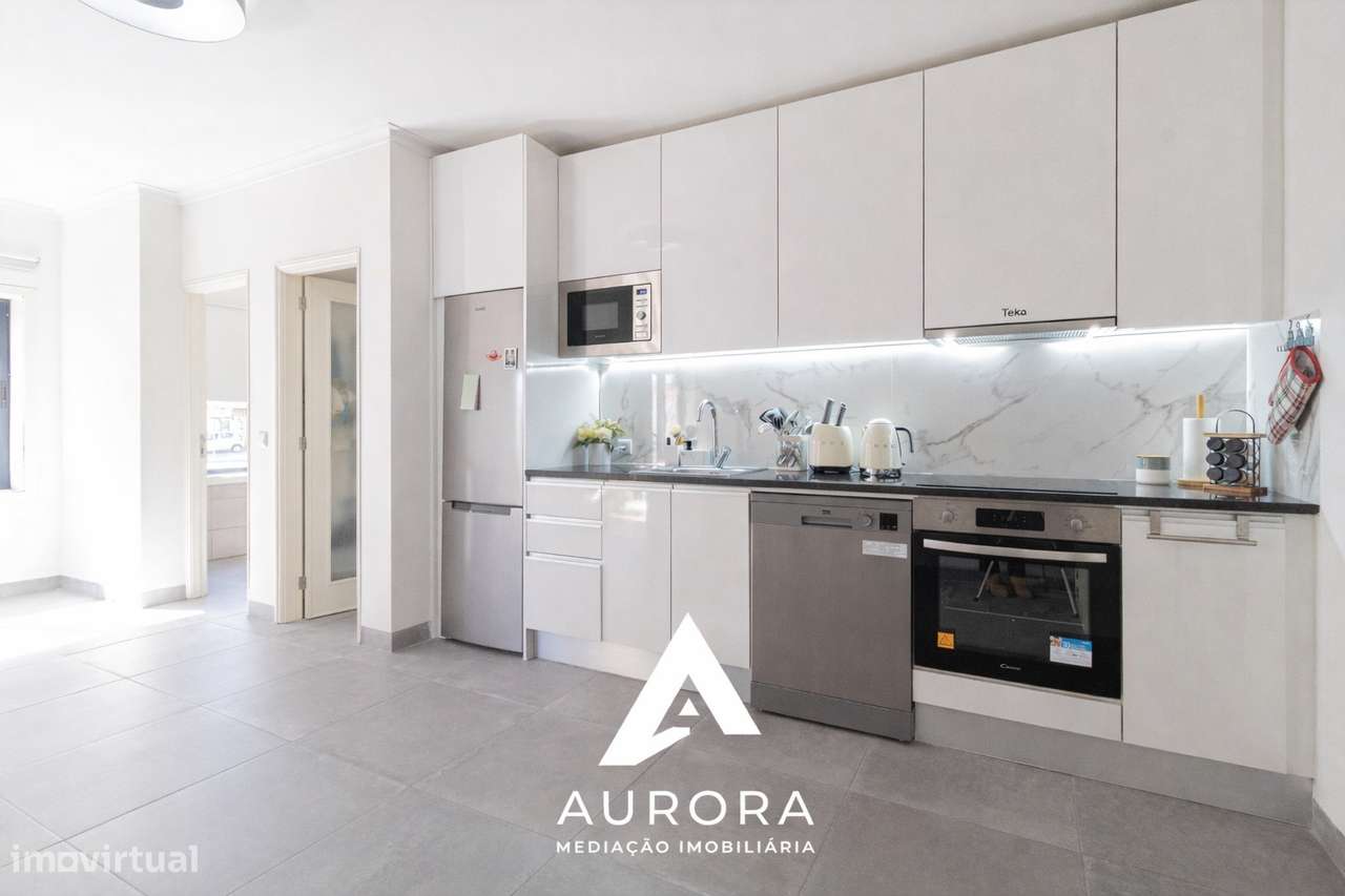 Apartamento T3 no centro de Fiães, Santa Maria da Feira, Renovado-21